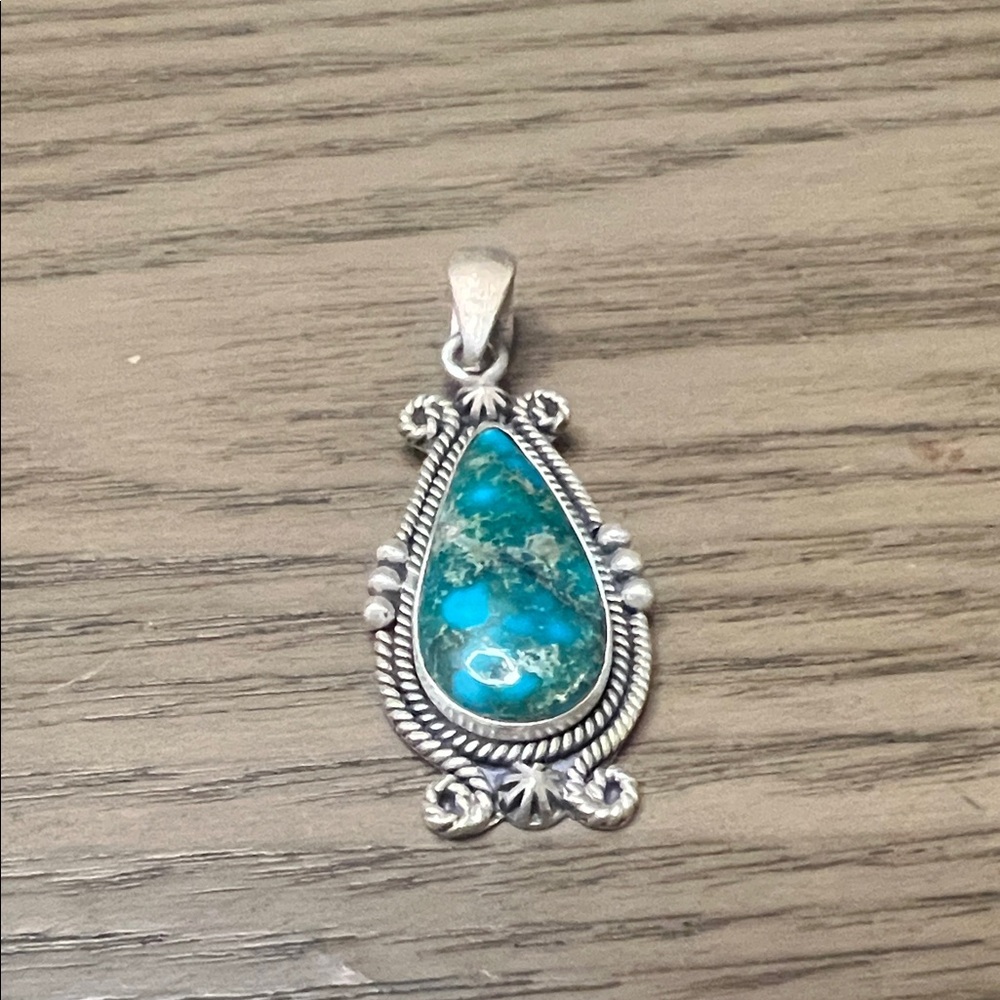 Emerald Valley Sterling Silver Pendant
